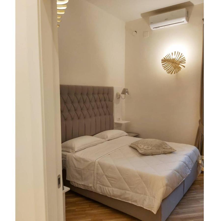 Alcapri Suite Napoli Centro Exterior photo